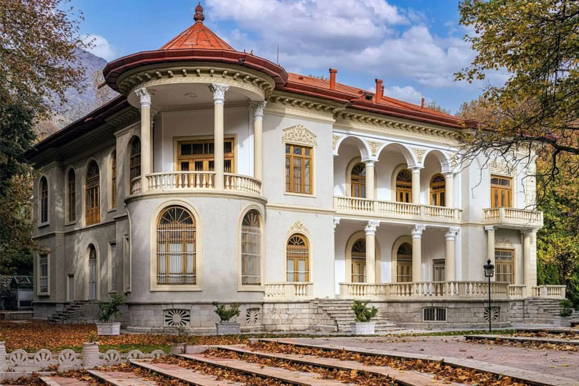 کاخ سعدآباد