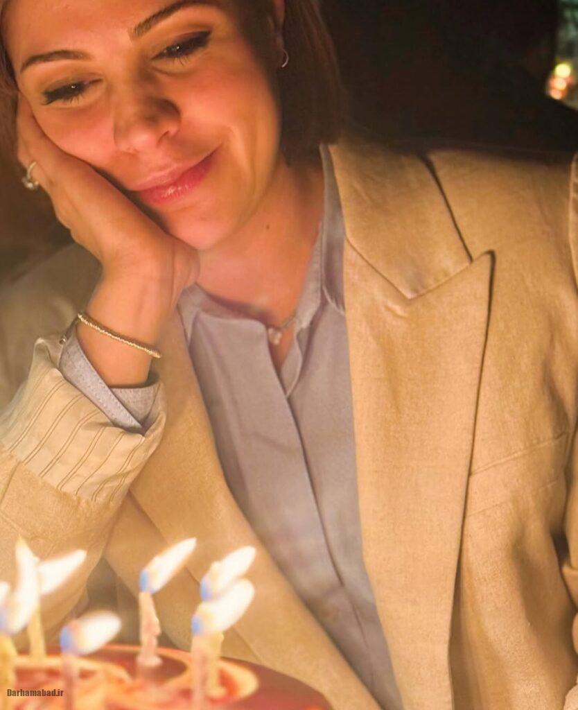 شیدا خلیق با کیک تولدش شیدا خلیق با کیک تولدش