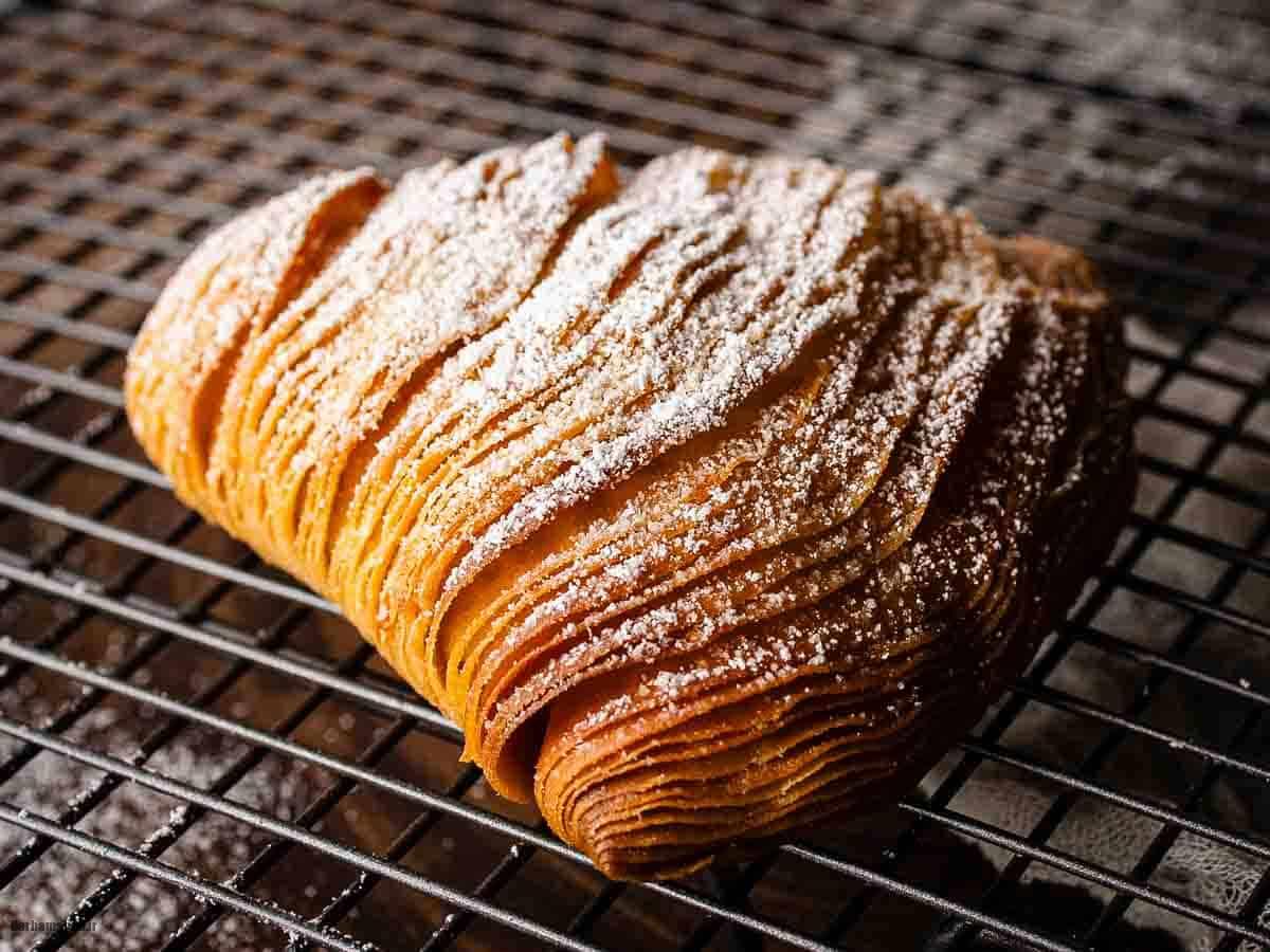 sfogliatella-italian-dessert1