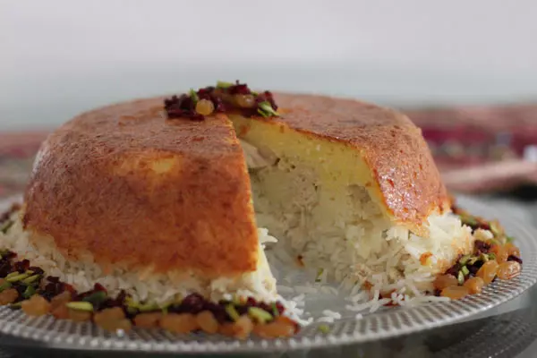 ته چین مرغ و قارچ ته چین مرغ و قارچ