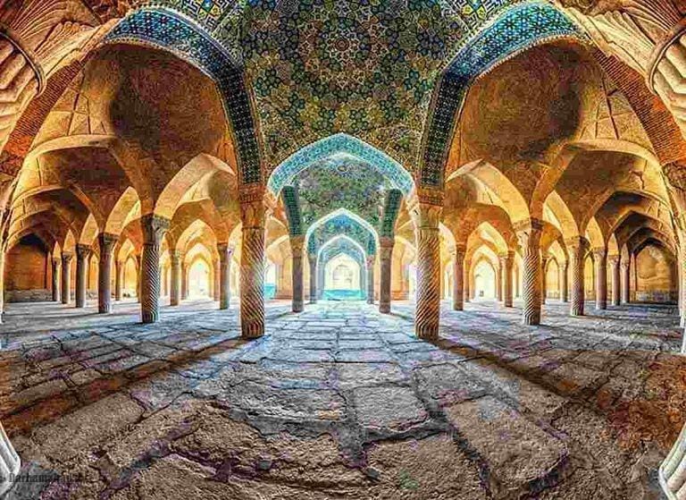 معماری مسجد وکیل