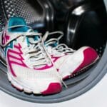 شستن کفش در لباسشویی