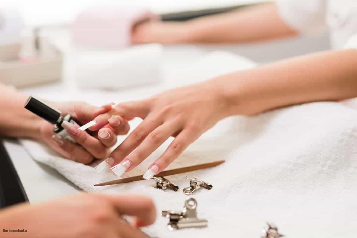 ایمنی در خدمات ناخن