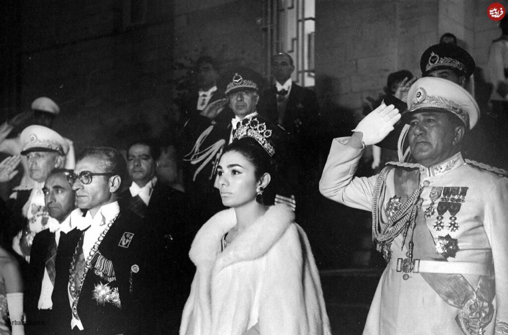 محمدرضا شاه و همسرش فرح دیبا در فرانسه