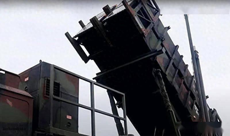 لیزر ضد پهپاد آپولو لیزر ضد پهپاد آپولو