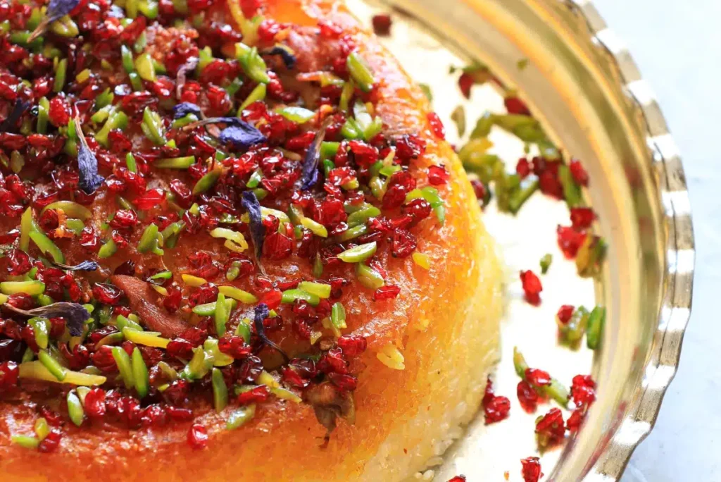 Chicken and saffron cake tahchin4 ته چین مرغ و زعفران