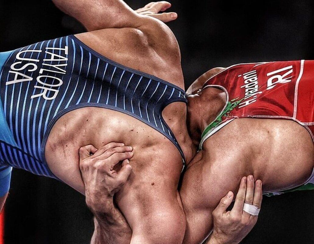 پاداش کشتیگیران ایران