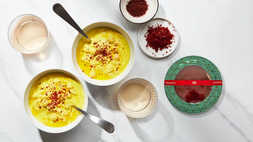 Yogurt and saffron ماست و زعفران