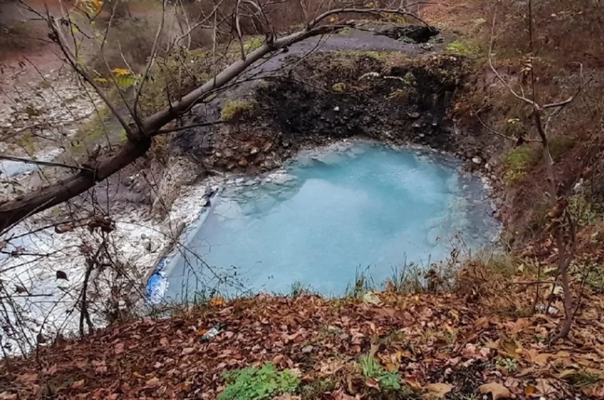 چشمه آبگرم بلیران