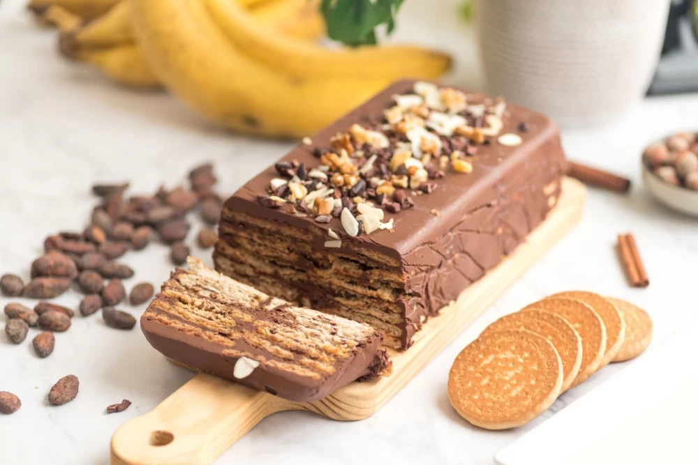 کیک بیسکوییتی پوینگی